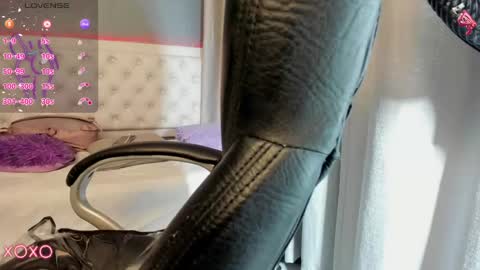   online show from January 22, 2025, 9:57 am