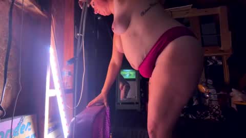 Snapshot of saracan7 chatting on June 12, 2026, 6:01 am Sarrah Sweet online show from June 12, 2026, 6:01 am