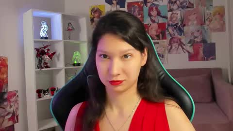 SaraDenars online show from December 5, 2025, 6:55 am