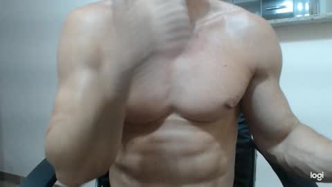 saradorj92 online show from January 28, 2025, 7:11 am