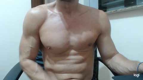 saradorj92 online show from February 4, 2025, 7:07 am