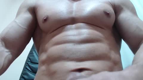 saradorj92 online show from October 5, 2025, 6:12 am