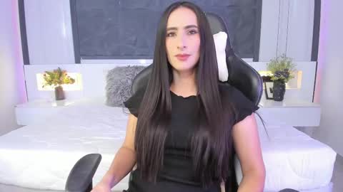  Sara Gomez  online show from September 29, 2025, 2:11 pm