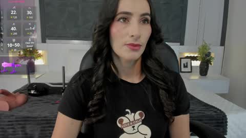  Sara Gomez  online show from April 3, 2026, 1:42 pm