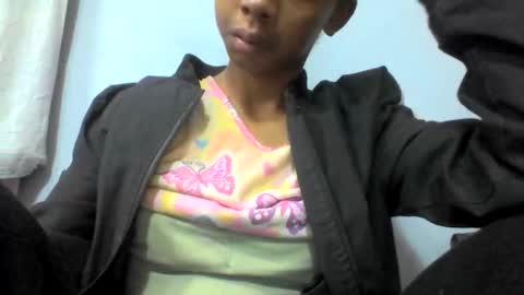 sarah146341 online show from December 18, 2025, 4:29 am