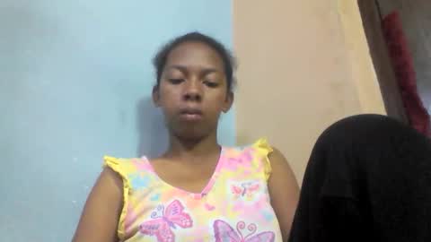 sarah146341 online show from April 20, 2026, 5:32 am