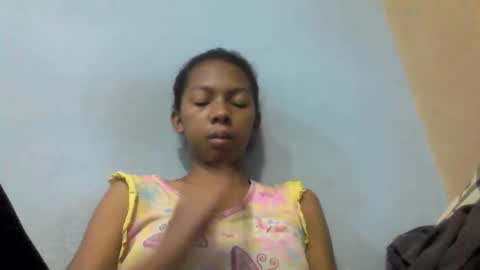 sarah146341 online show from May 11, 2026, 6:38 pm