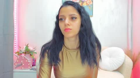 Sara online show from April 10, 2026, 10:53 am