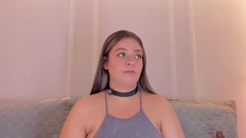 Sarah Bonneth online show from July 26, 2026, 4:36 pm