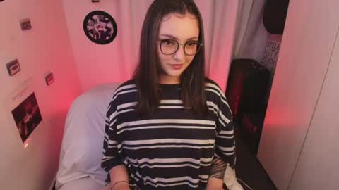 Sara online show from June 24, 2026, 5:50 am