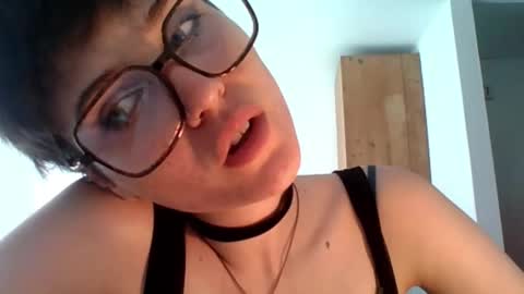 Sarah online show from March 1, 2026, 3:25 pm