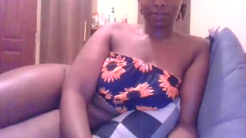sarah_haggai online show from July 18, 2026, 8:01 pm