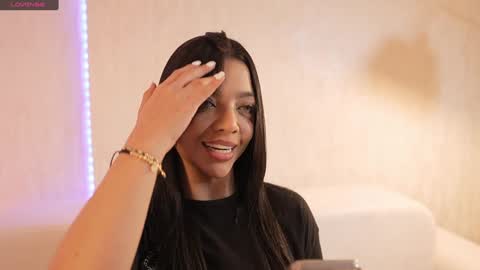       online show from February 6, 2025, 10:00 pm