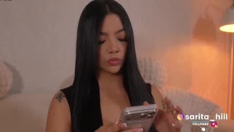       online show from October 21, 2025, 10:43 pm