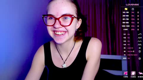 Sarah online show from December 21, 2024, 7:38 pm