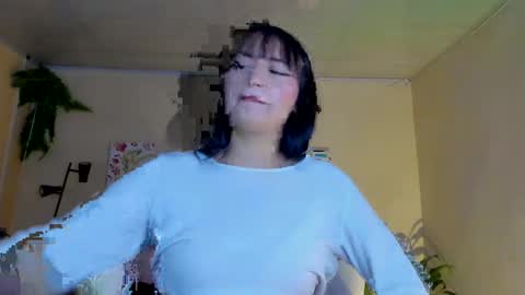 Sarah Ramirez online show from February 20, 2025, 2:35 pm