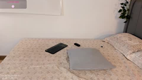 sarah_rayy online show from March 11, 2025, 10:31 pm