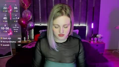 Sarah online show from March 5, 2025, 4:02 am