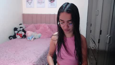 Snapshot of sarah_stone15 chatting on January 5, 2025, 5:09 pm Sarah online show from January 5, 2025, 5:09 pm