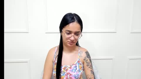 Snapshot of sarah_stone15 chatting on February 13, 2026, 1:01 am Sarah online show from February 13, 2026, 1:01 am