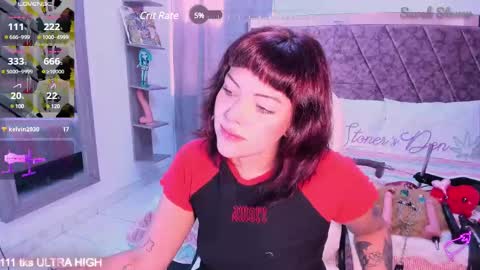 Loren online show from February 26, 2025, 7:38 pm