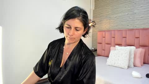 Sarah Deyvis online show from January 16, 2025, 7:52 pm