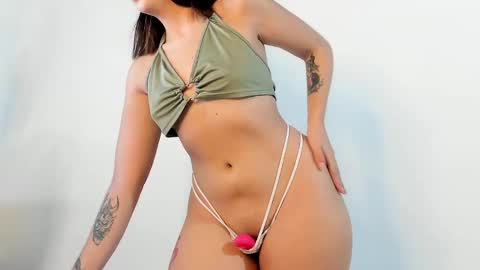 sarahgrant_ online show from February 1, 2025, 4:46 am