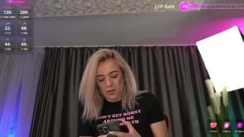 Sarahjadore online show from February 9, 2025, 7:41 pm