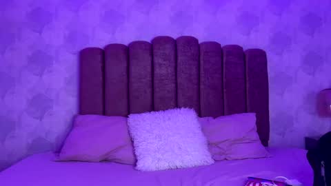 Snapshot of sarahjenkinx chatting on June 3, 2026, 12:19 pm Sarah Jenkin online show from June 3, 2026, 12:19 pm