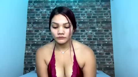 Snapshot of sarahjenkinx chatting on June 9, 2026, 12:17 pm Sarah Jenkin online show from June 9, 2026, 12:17 pm