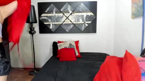  SARAHJEY     online show from February 20, 2025, 7:19 pm