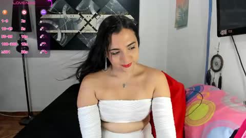  SARAHJEY     online show from March 9, 2025, 8:42 pm