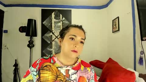  SARAHJEY     online show from April 19, 2026, 6:21 pm