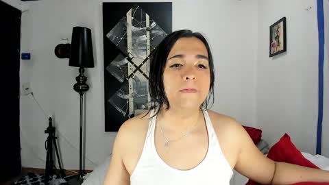  SARAHJEY     online show from April 21, 2026, 1:07 am