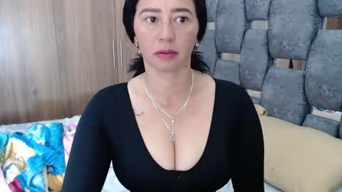 Lia online show from January 15, 2025, 12:04 pm