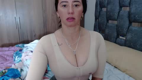 Lia online show from January 21, 2025, 2:48 pm