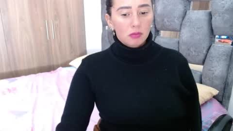 Lia online show from January 31, 2025, 7:18 pm