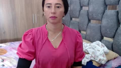 Lia online show from February 1, 2025, 8:26 pm