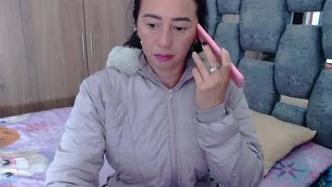 Lia online show from February 12, 2025, 12:33 pm