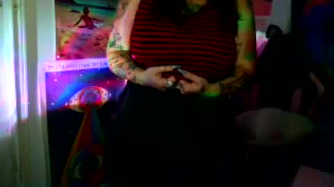 Snapshot of saraht666 chatting on June 20, 2026, 6:16 am Sarah T online show from June 20, 2026, 6:16 am