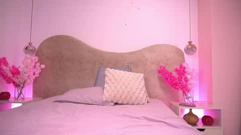 Sara  online show from February 24, 2026, 11:52 am