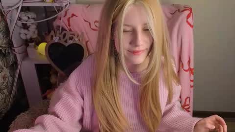 Snapshot of sarakaell chatting on March 9, 2026, 1:53 am Sara online show from March 9, 2026, 1:53 am