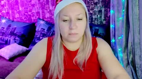 Snapshot of sarakatherin chatting on December 25, 2024, 10:16 pm Sara online show from December 25, 2024, 10:16 pm