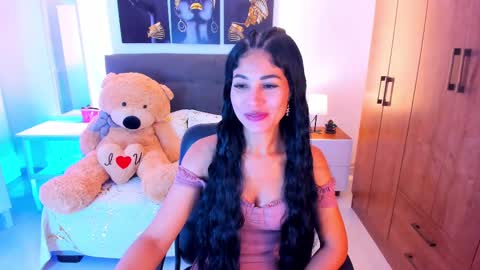 saralife69 online show from February 14, 2025, 11:31 am