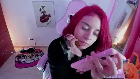 Snapshot of saralolo420 chatting on April 18, 2026, 1:42 am sara online show from April 18, 2026, 1:42 am