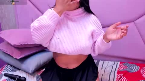   online show from September 11, 2025, 3:56 pm