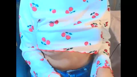 saramantha09 online show from January 11, 2026, 4:39 am