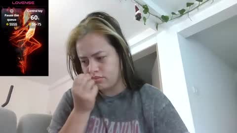 sara martinez online show from December 13, 2024, 3:21 pm