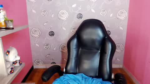 Sara Sofia online show from February 1, 2025, 4:46 am