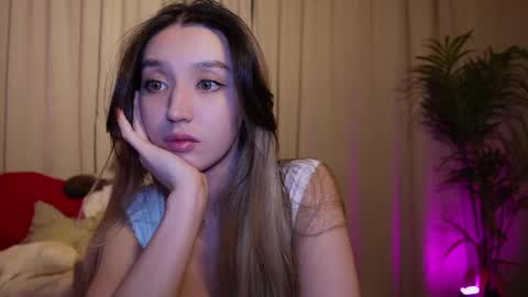 Shara online show from March 3, 2025, 3:31 pm